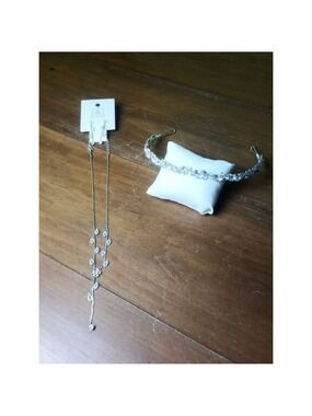 Women's DB studio Silver Rhinestone Necklace, Earring, Headband set